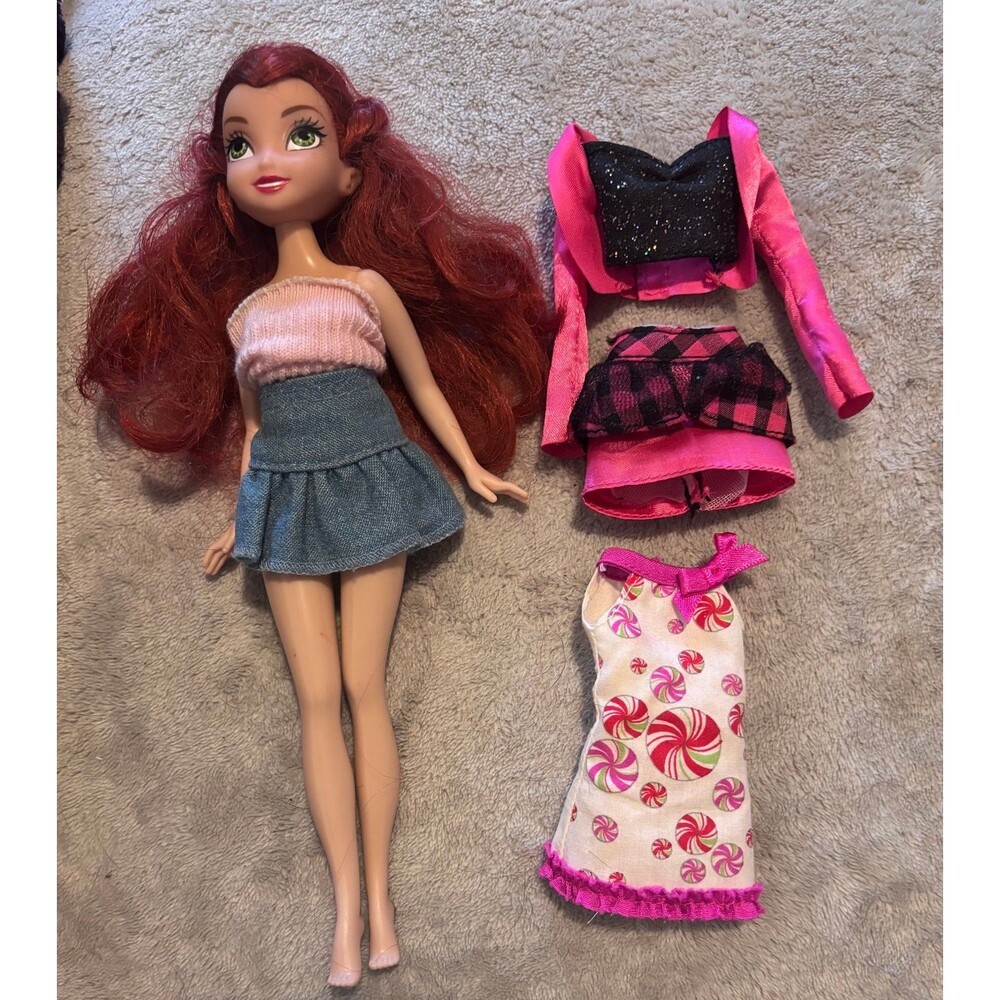 Winx Club Jakks Pacific Bloom Doll Lot 3 Outfits